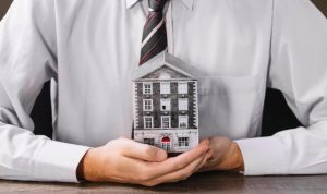 Arsa Avukatı Nedir?